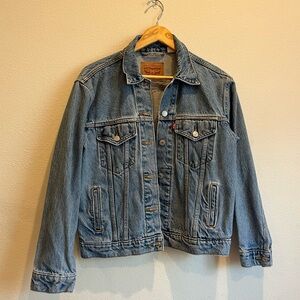 Levi’s Denim Trucker Jacket